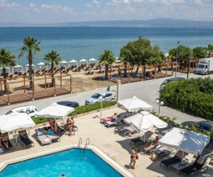 Santa Beach