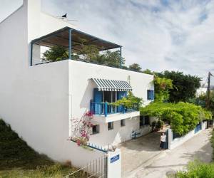 Daphne's Club Hotel Apartments