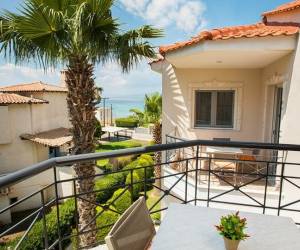 Sun Residence - Seaside Hotel & Suites