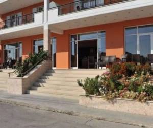 Dionysos Luxury Apartments