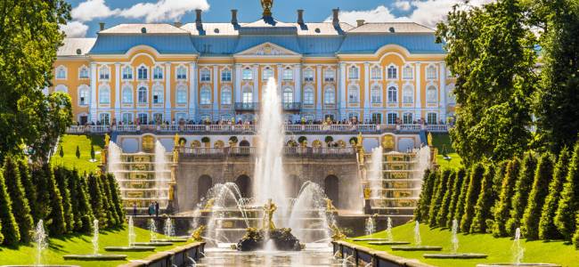 Sankt Peterburg i Moskva