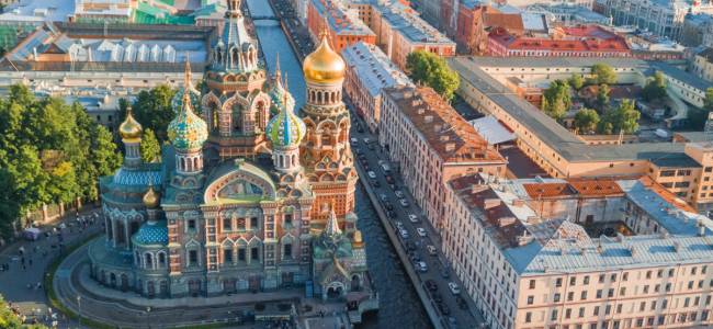 Sankt Peterburg i Moskva