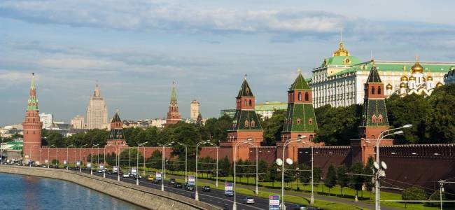 Sankt Peterburg i Moskva