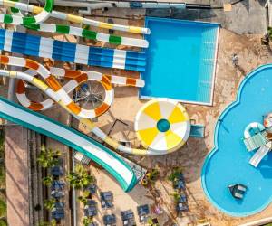 Caretta Paradise Resort & WaterPark